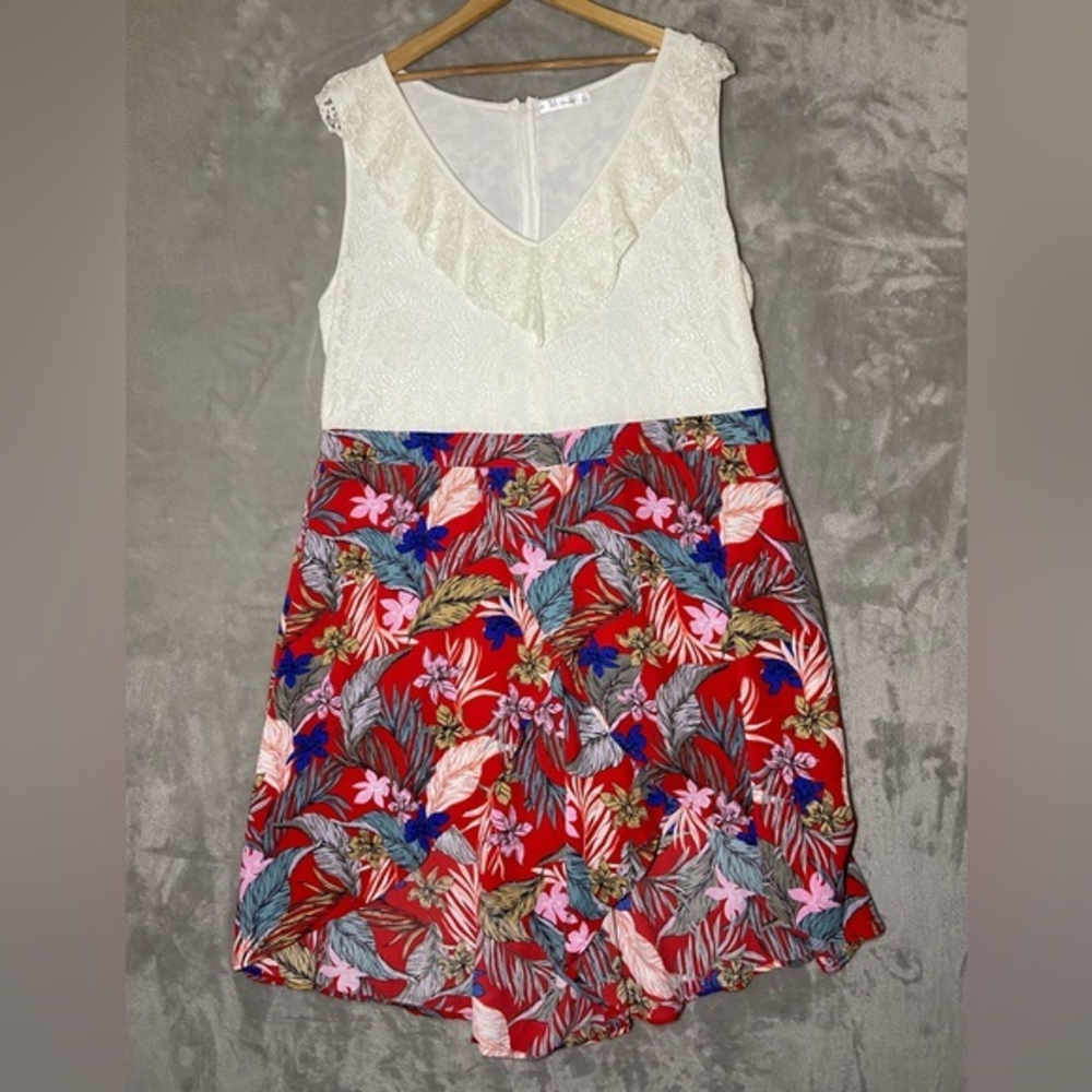 Rose Gal Romper Dress Size 4X 22‎ Floral V- Neck Ruffles